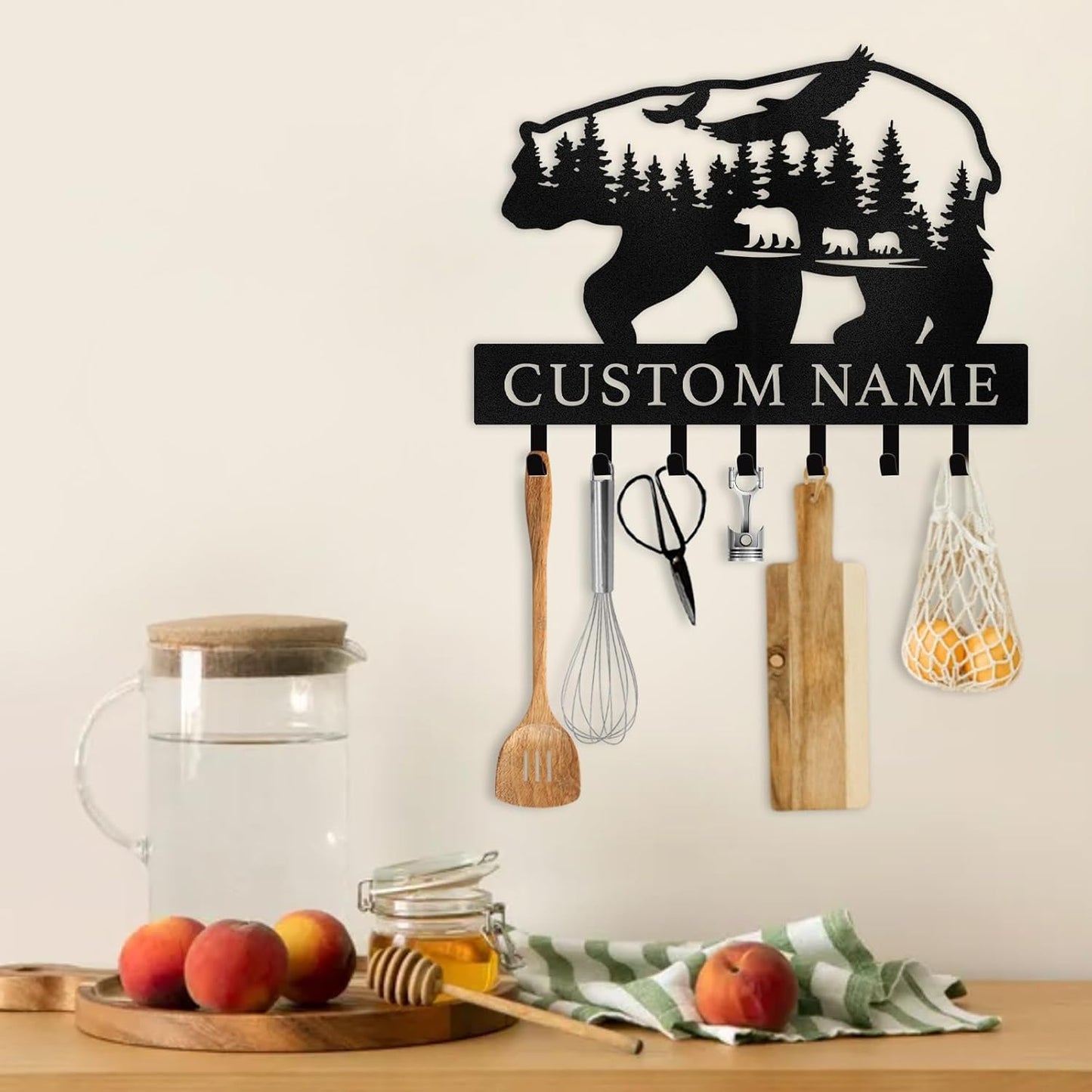 Personalized Polar Bear Key Holder on Wall, Custom Name Key Hanger