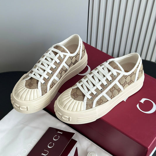 GG Women's chunky sneaker 1825040106