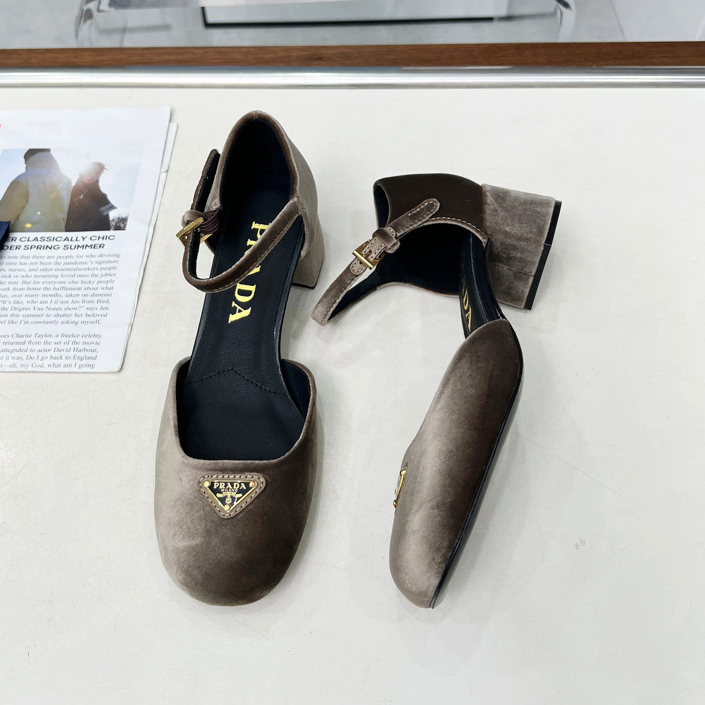 New Lambskin Fashionable and Versatile Women's Shoes Sandals 1024022316