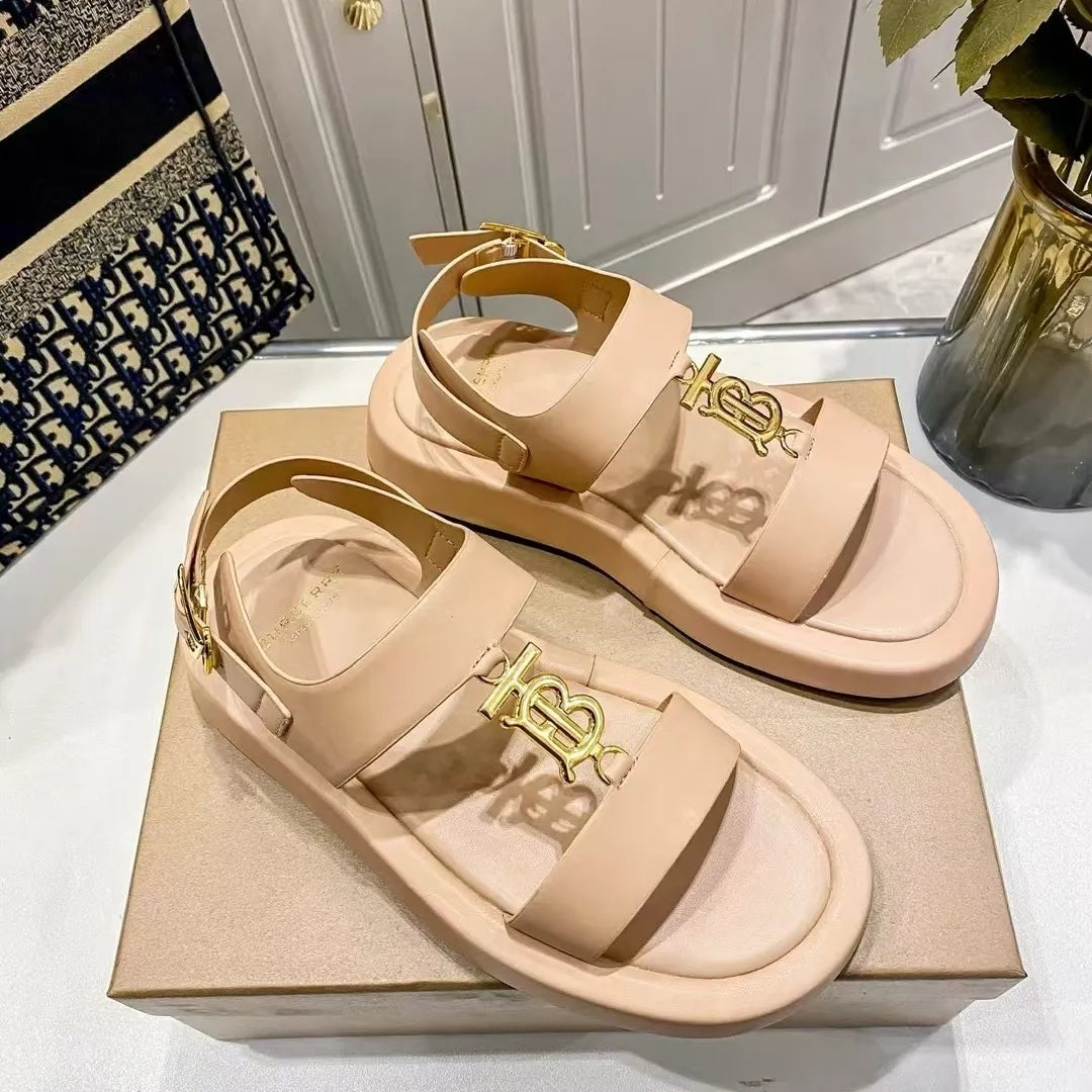 New thick-soled versatile sandals 1025041112