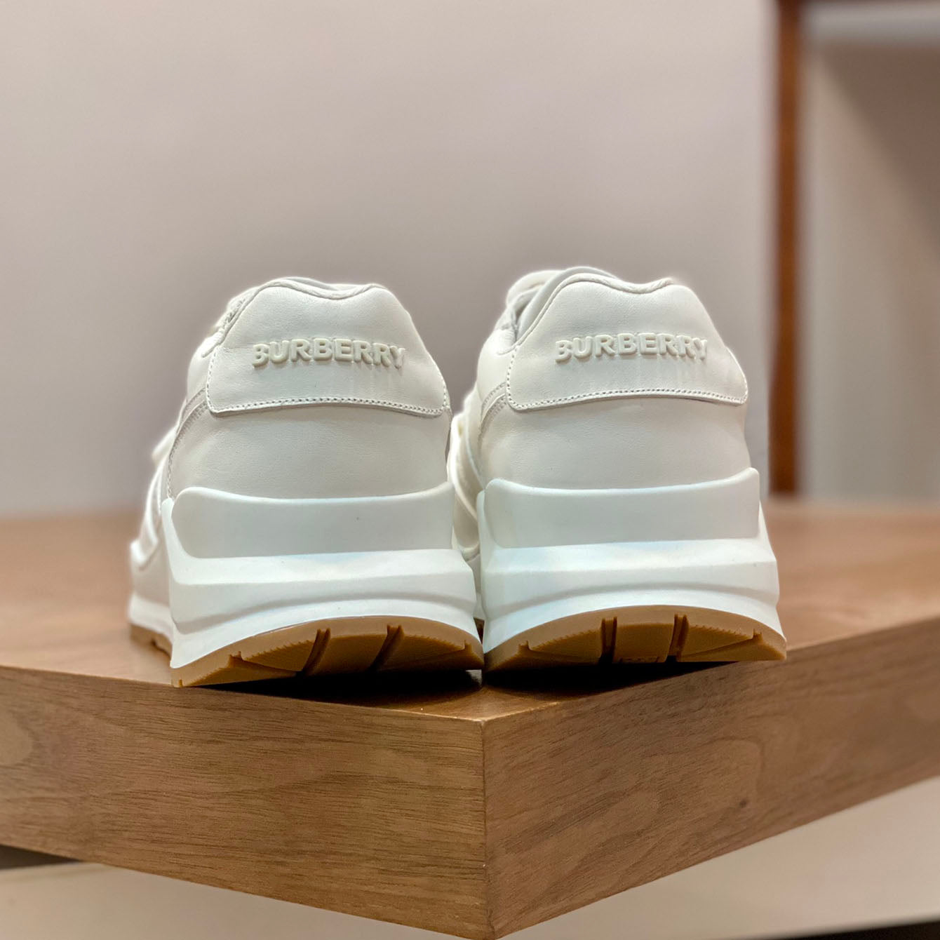 TB sneakers 1824101707