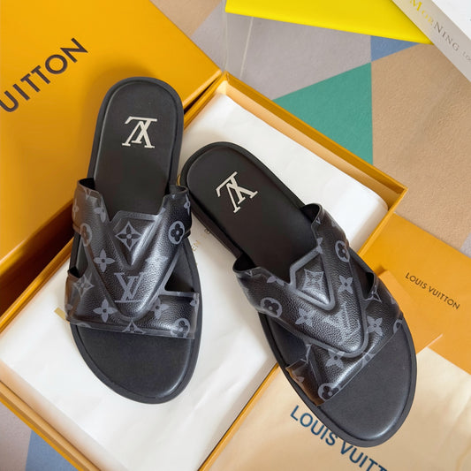 LV OASIS Slippers 1824100907