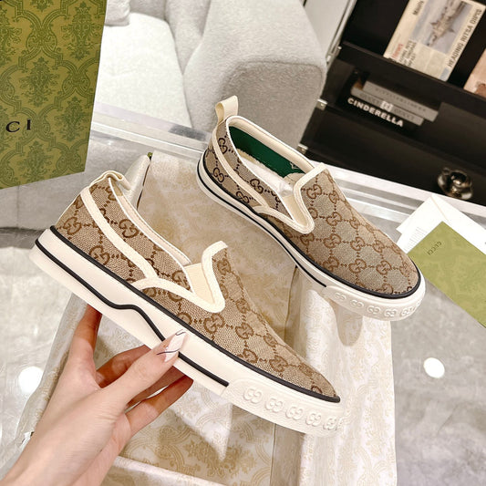 G fashion printed slip-on shoes XC0723110302