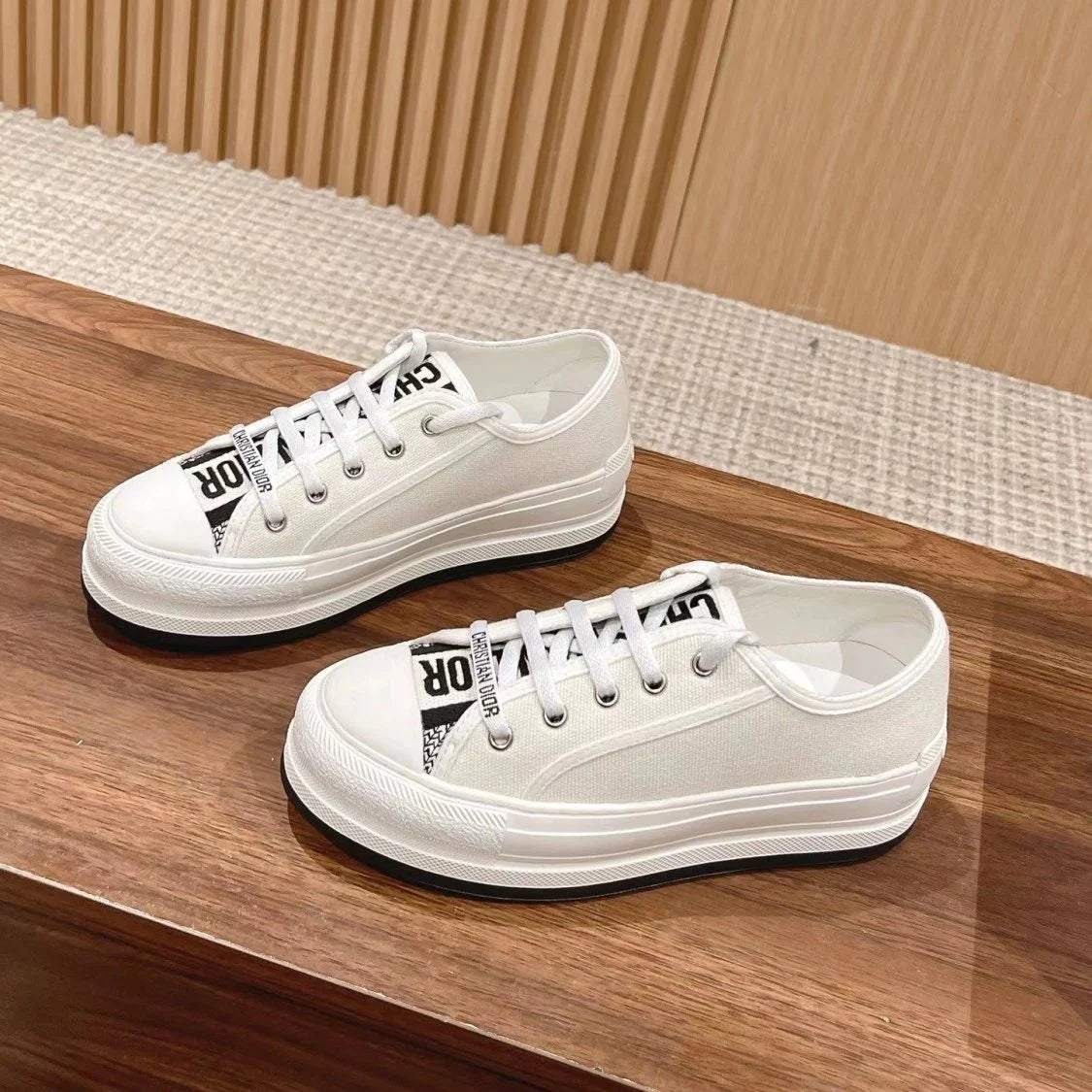 Embroidered Canvas New Genuine Leather Height Increased Thick-soled All-match Casual SneakersPD052412403