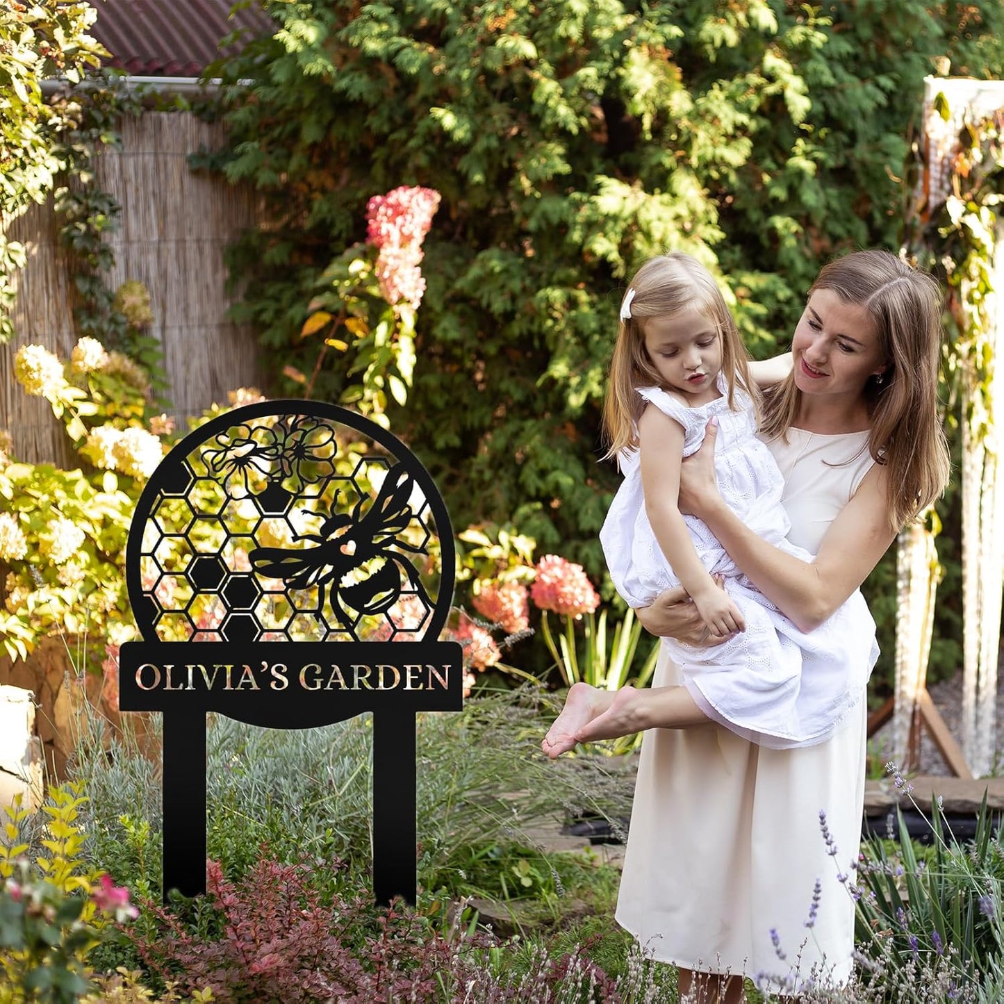 Custom Rabbit Garden Sign, Personalized Outdoor Metal Yard Sign for Gardeners or Lawn Decor