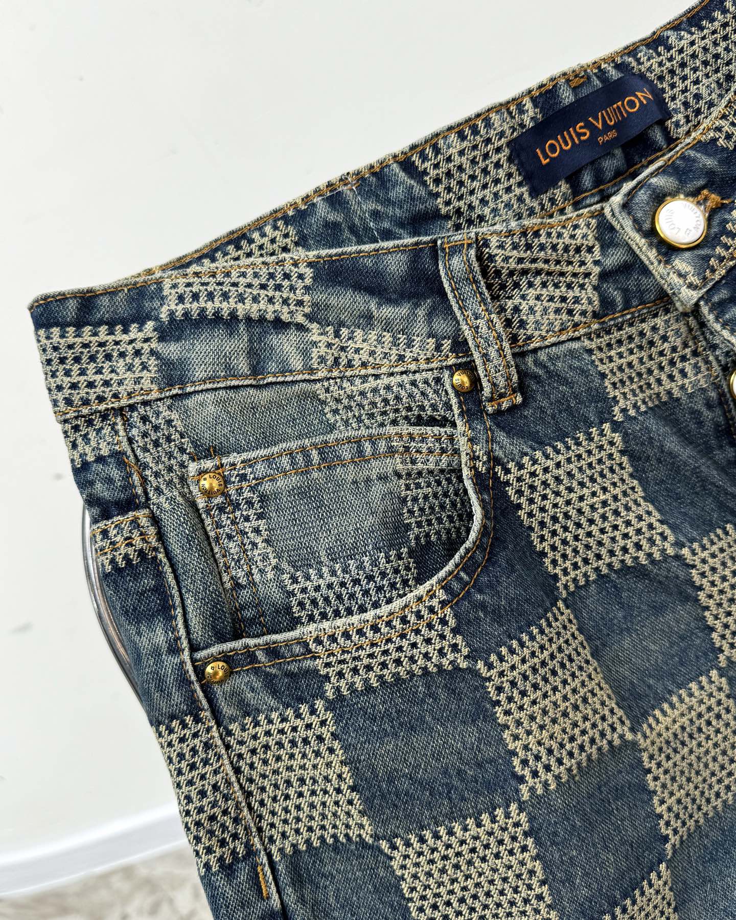 LV Plaid jeans 1825022820