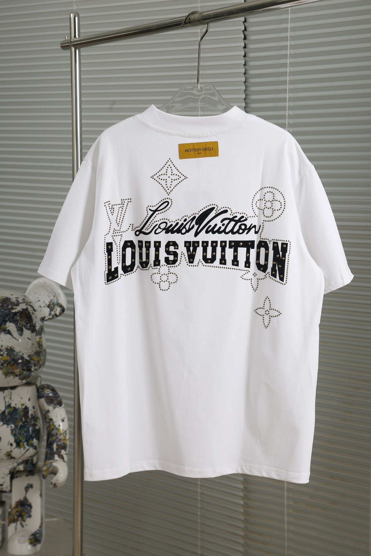LV Unisex T-shirt 1825020609