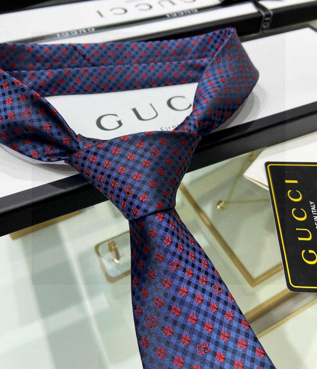 GG four-leaf clover tie 1824060503