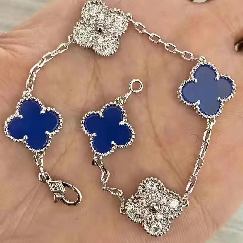 Versatile And Sophisticated Couple Bracelet 1024022615