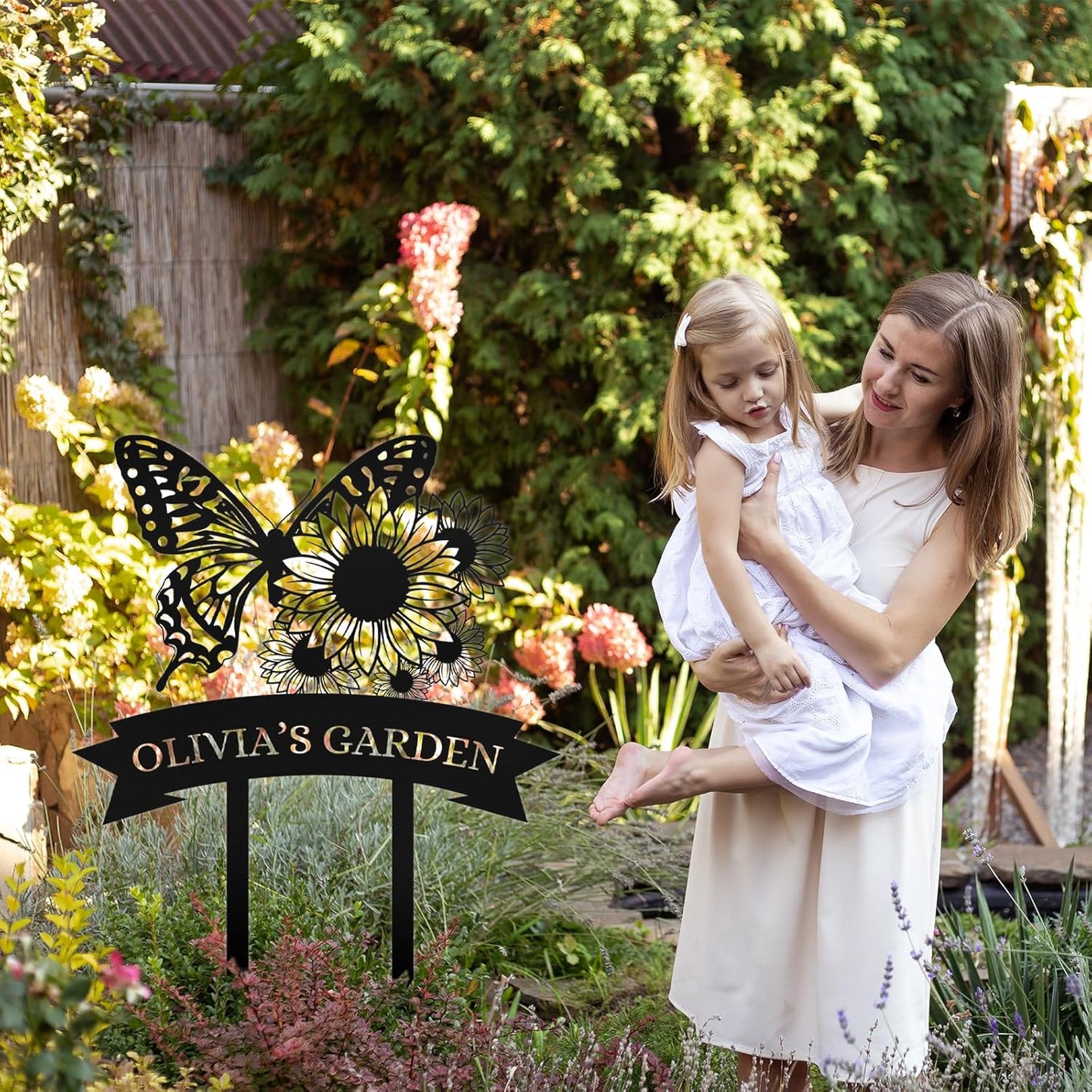 Custom Rabbit Garden Sign, Personalized Outdoor Metal Yard Sign for Gardeners or Lawn Decor