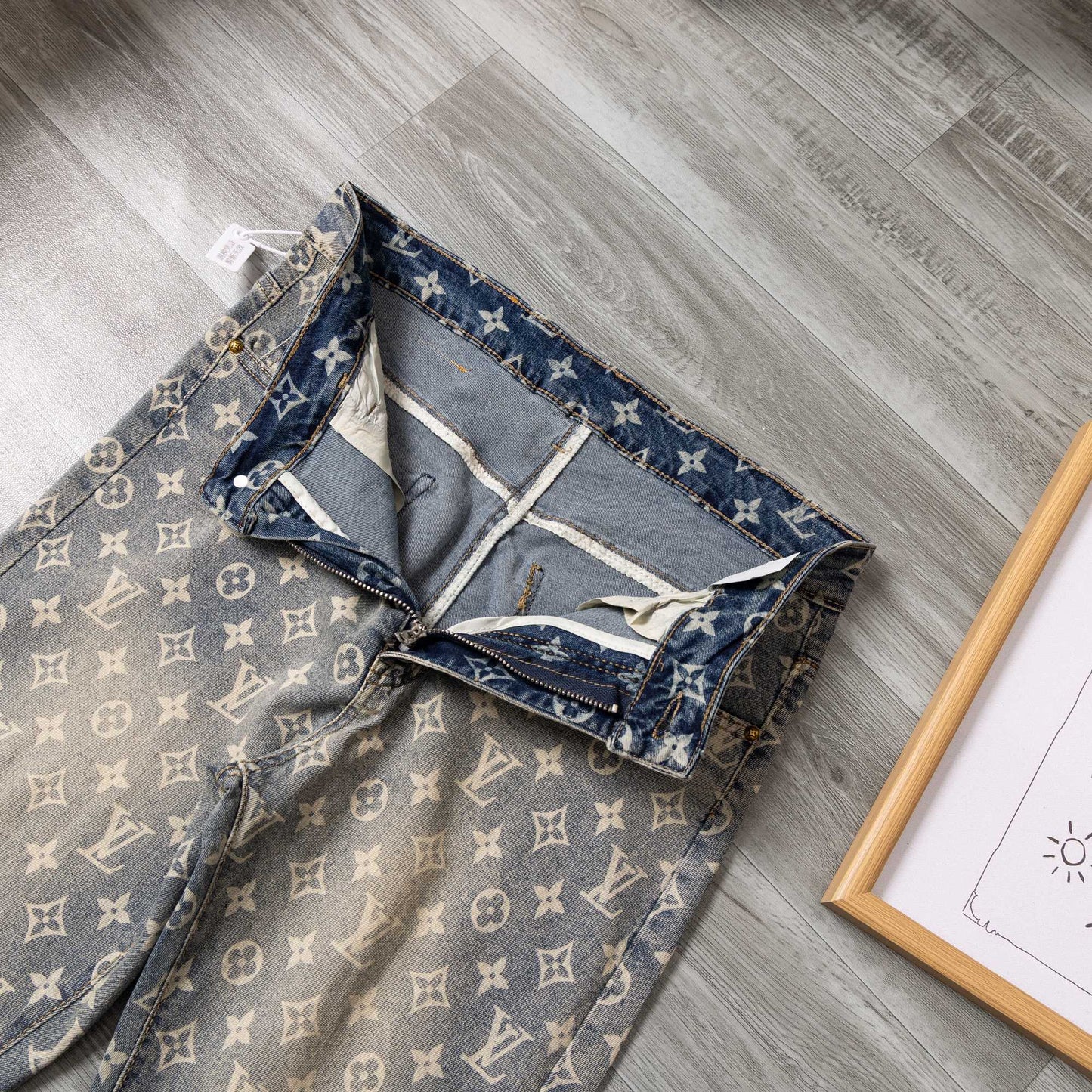 LV jeans 1825060604