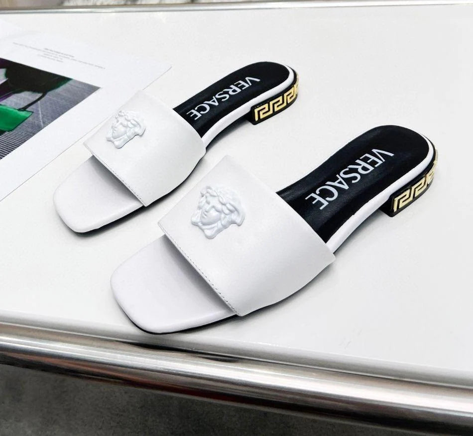 Classic Fashion Comfortable Head Flat Square Large Size Slippers 1024040207