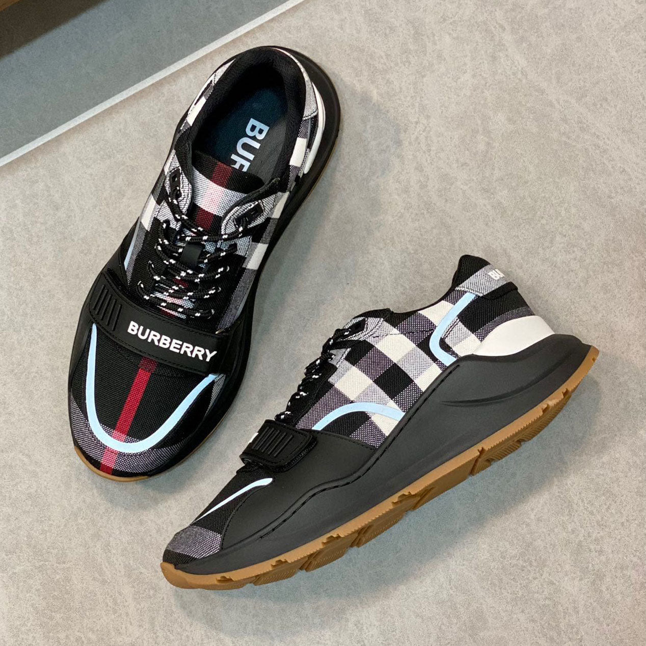 TB sneakers 1824101707