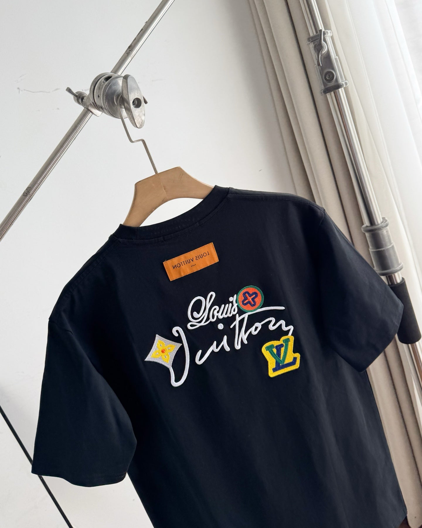 LV Unisex colorful floral embroidered T-shirt 1825052211