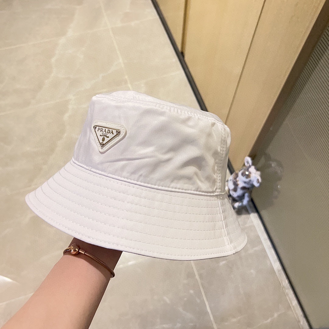 P bucket hat XC1823092706