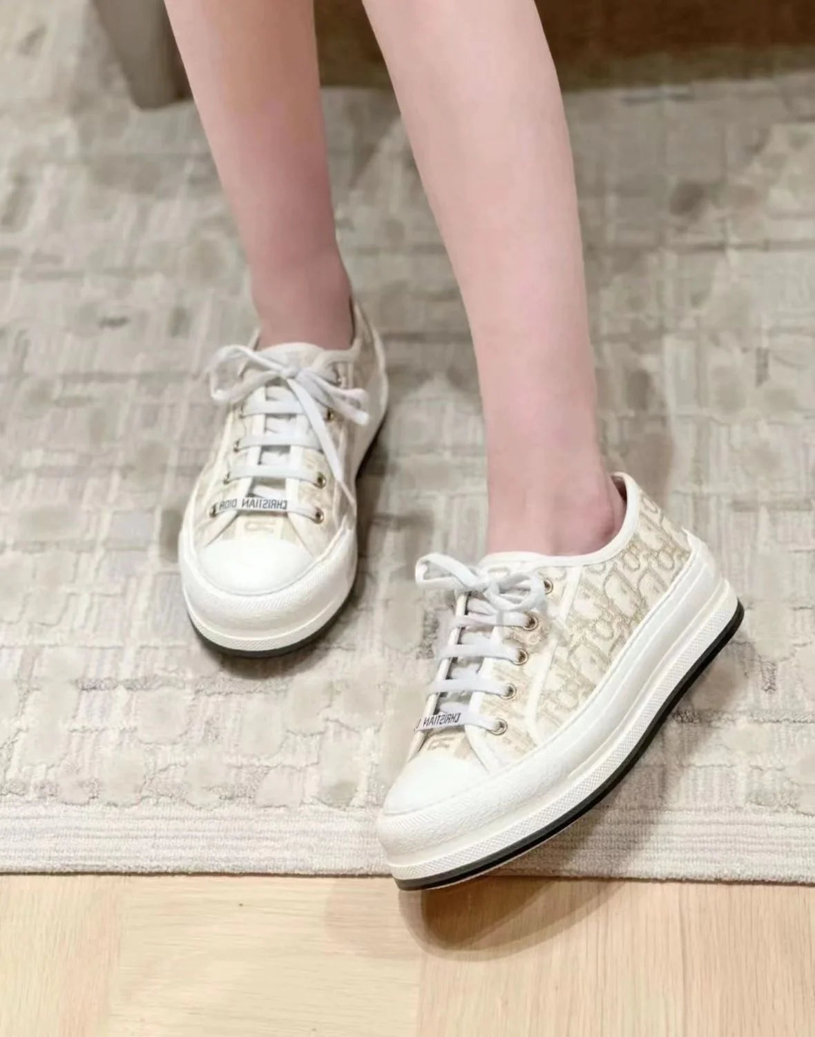 Embroidered Canvas New Genuine Leather Height Increased Thick-soled All-match Casual SneakersPD052412403