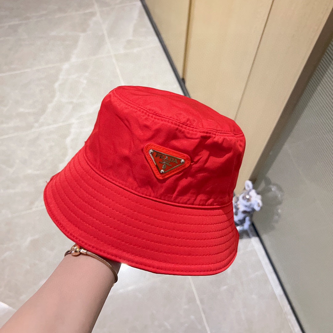 P bucket hat XC1823092706