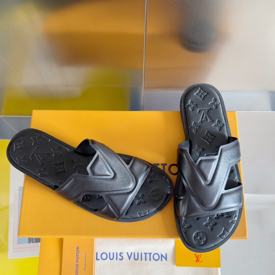 LV OASIS Slippers 1824100907