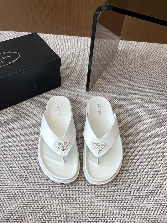 PR  slippers 1825052024