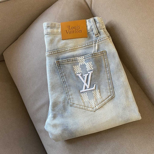 New Letter Embroidered Ripped Trousers 1024051501