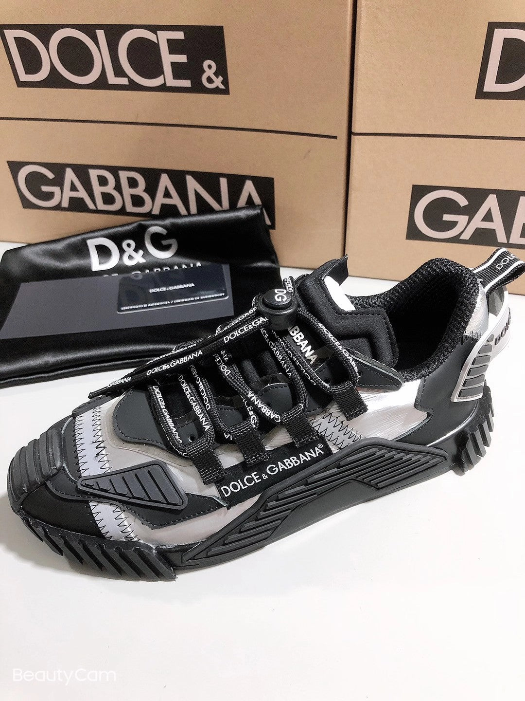 DG  sneakers 1825032004