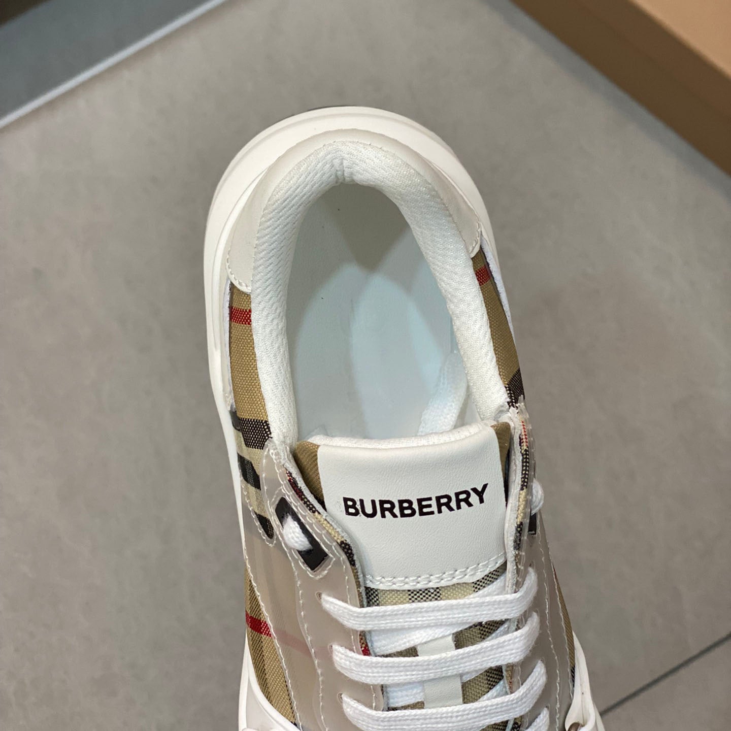 TB sneakers 1824101707