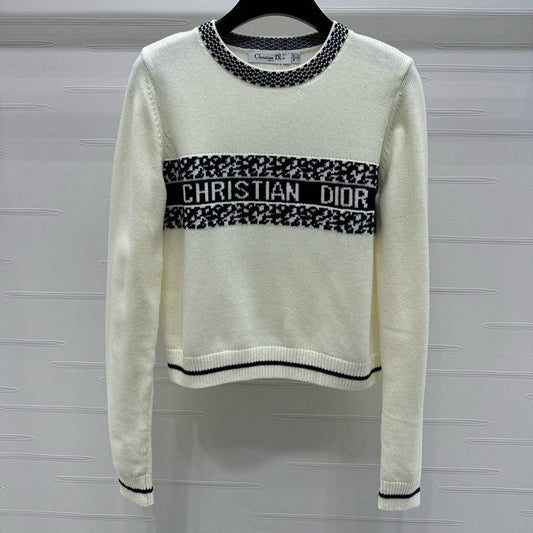 New Knitted Casual Sweater 1024100904