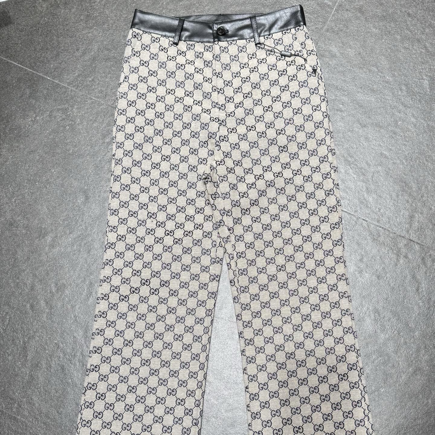GG Paneled leather suit 1825040808