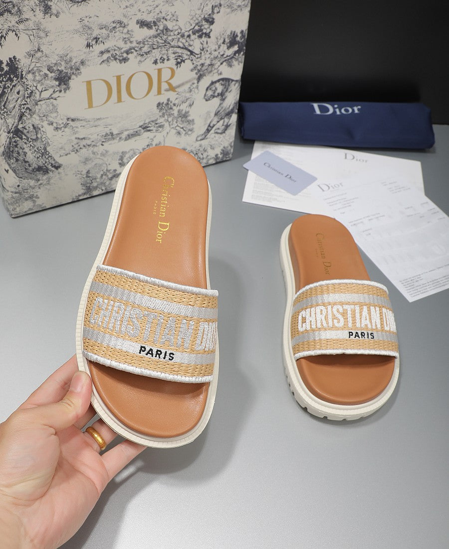 CD Slippers 1825052606