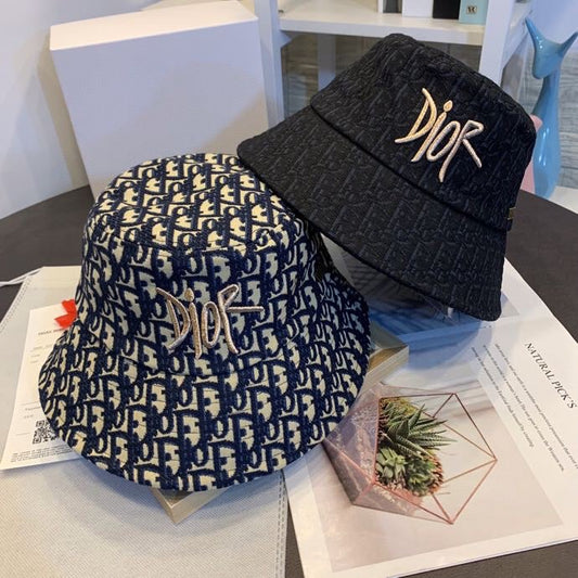 CD Embroidered logo hat 1825052601
