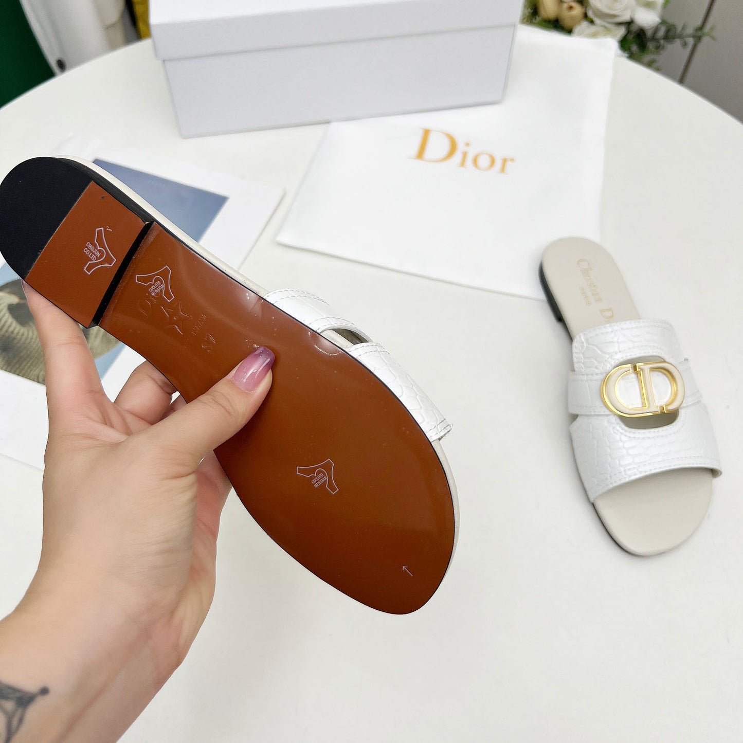 CD Slippers 1825052802