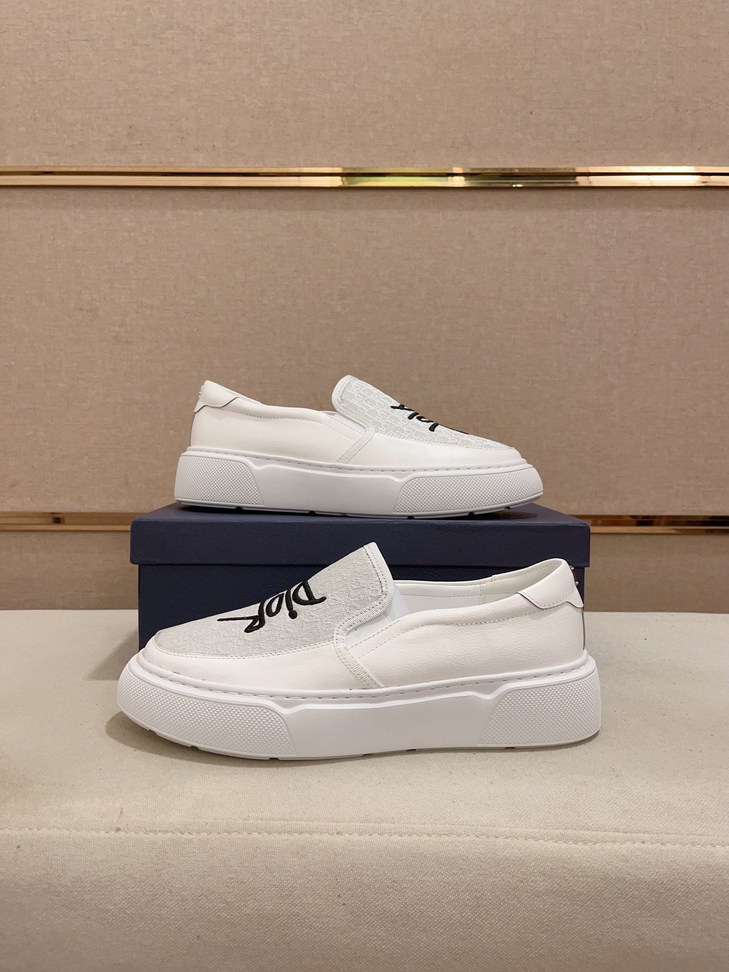 CD Sneaker 1825052702
