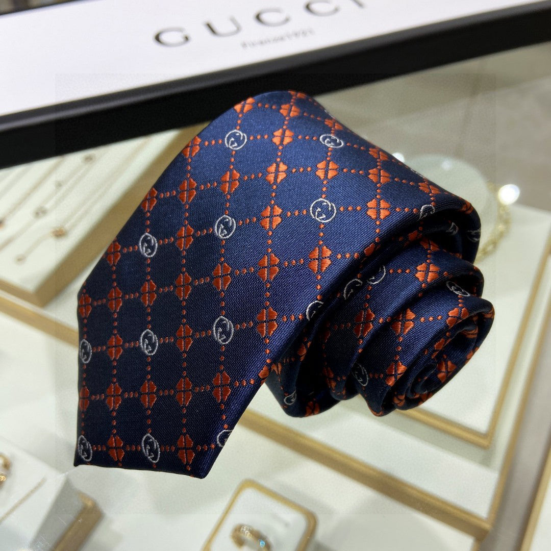 GG four-leaf clover tie 1824060504