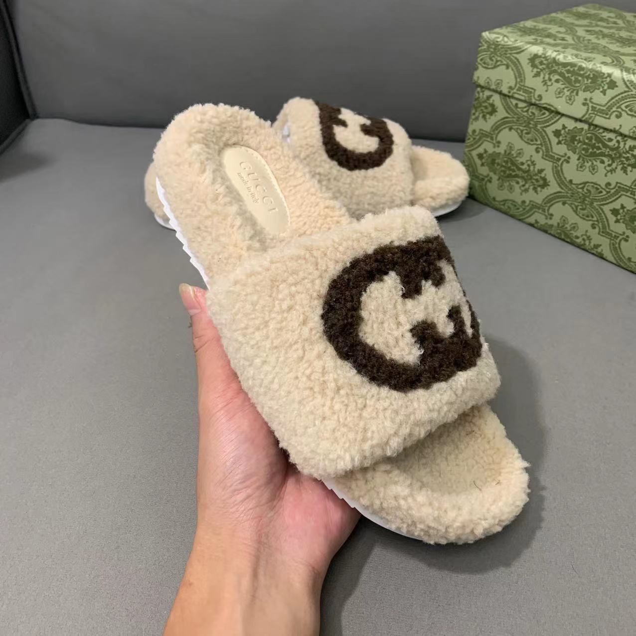 Fashion new lamb wool slippers PD1023072606