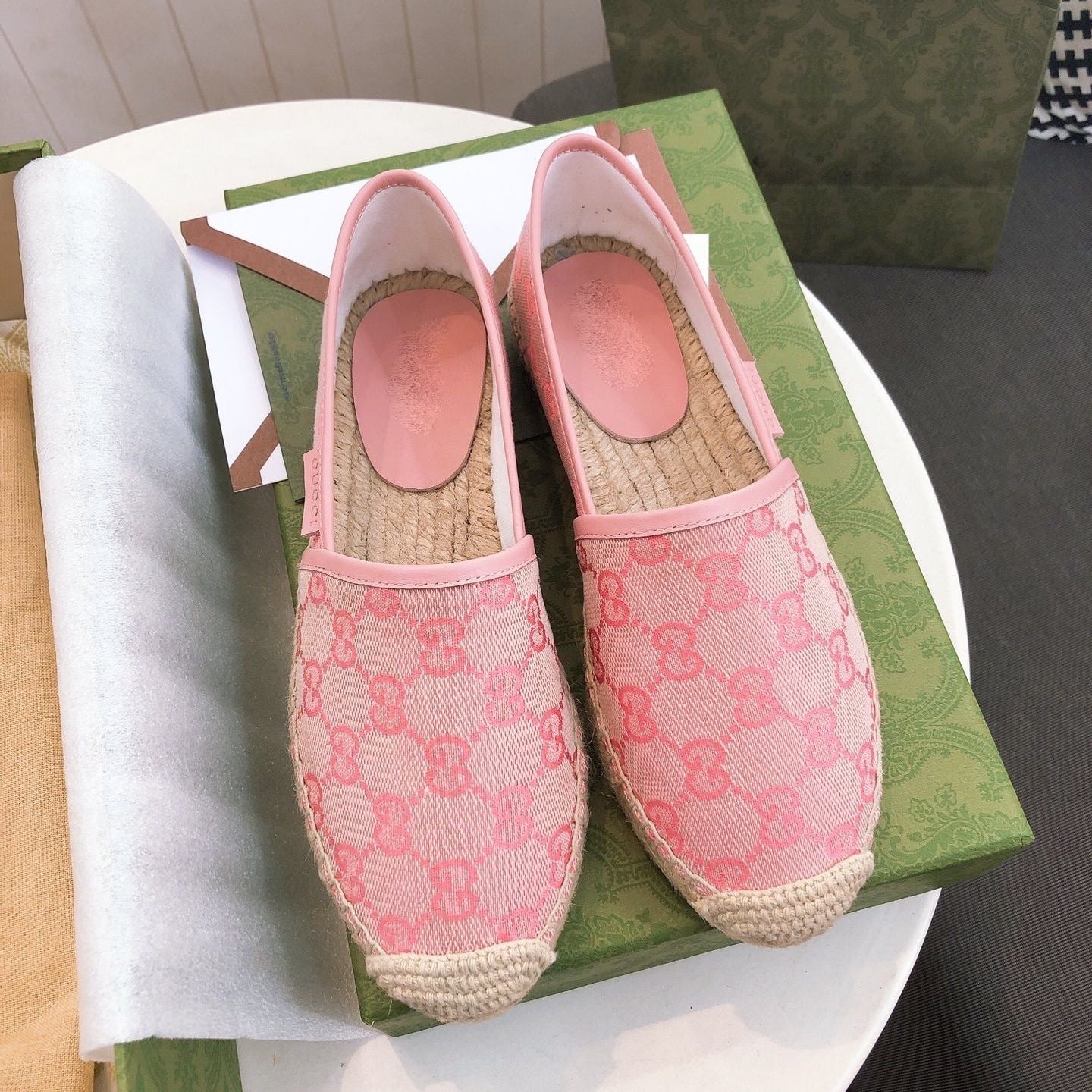 G Fashion trend grass woven shoes  PD12052402