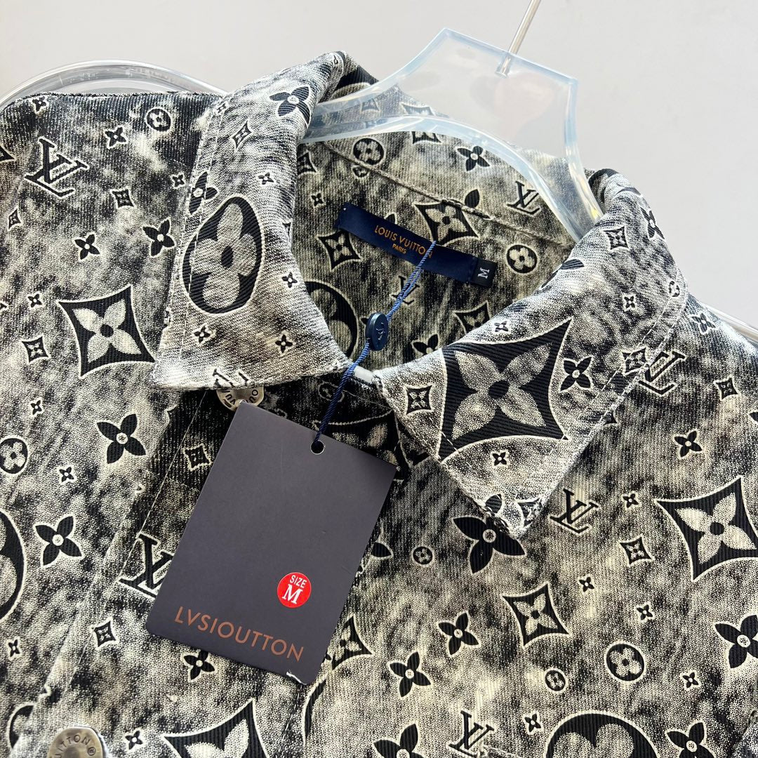 Dark pattern distressed old flower all over printed denim jacket XC0823110310