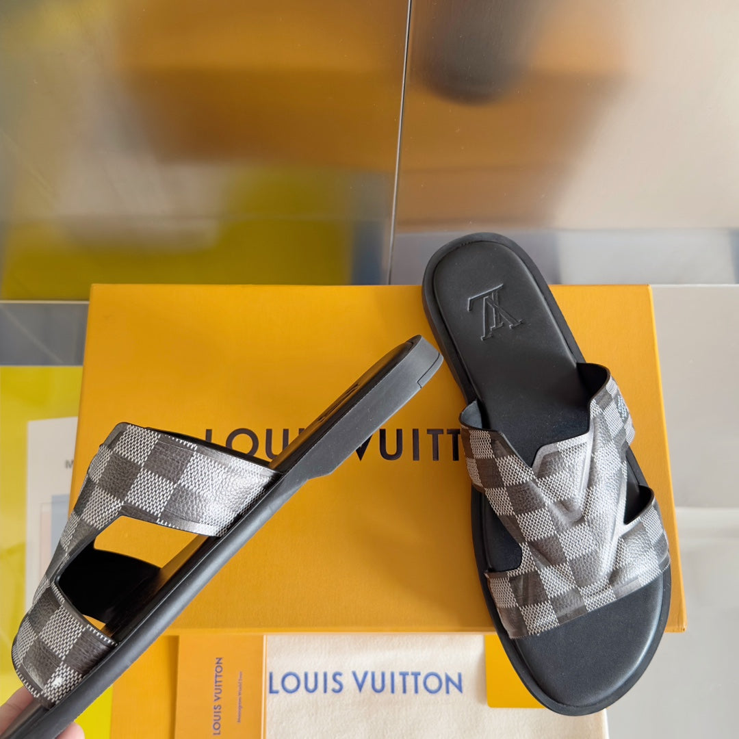 LV OASIS Slippers 1824100908