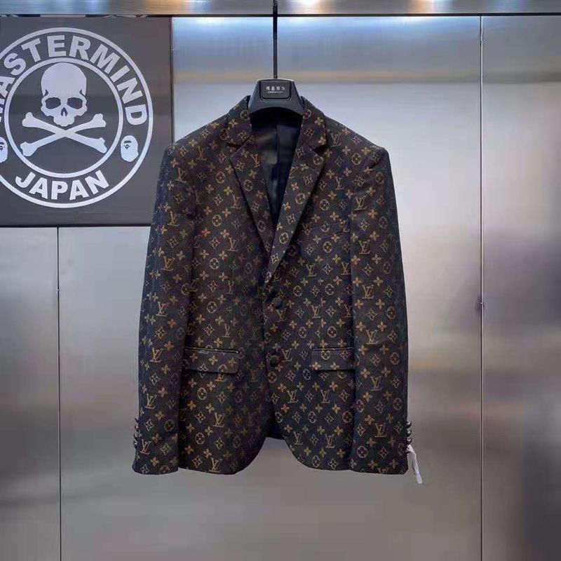 trendy print suit 3