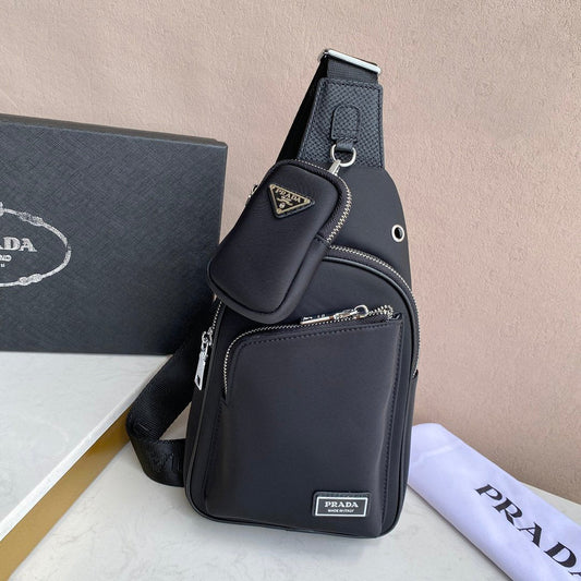 New Fashion Versatile Men's Chest Bag 1023122622