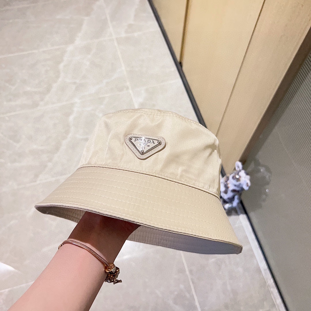 P bucket hat XC1823092706