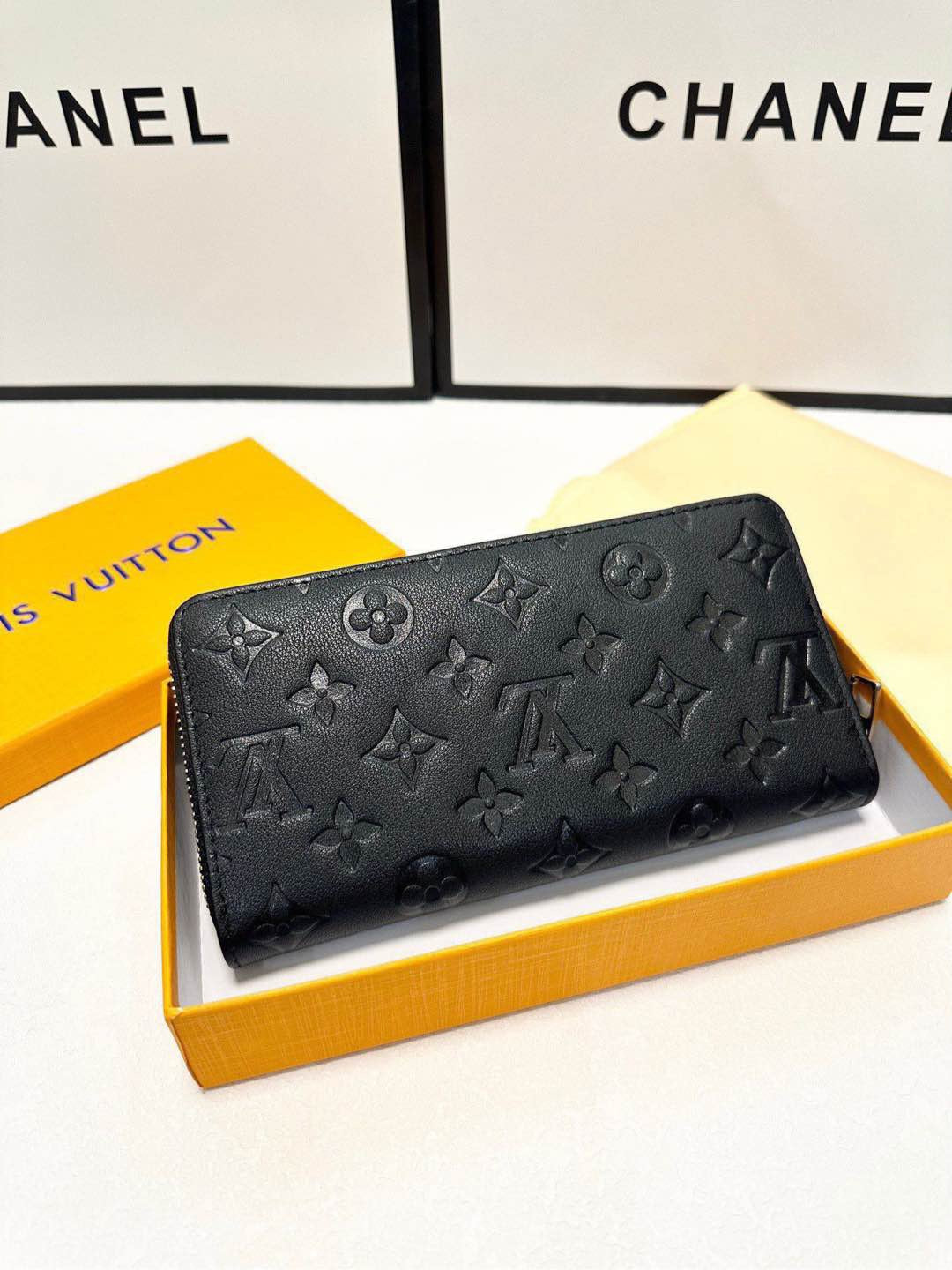 Luxury men's handbags 25090501