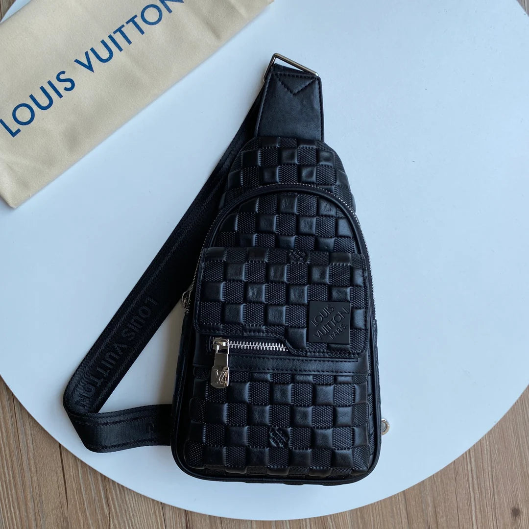 High end chest bag 1024101027