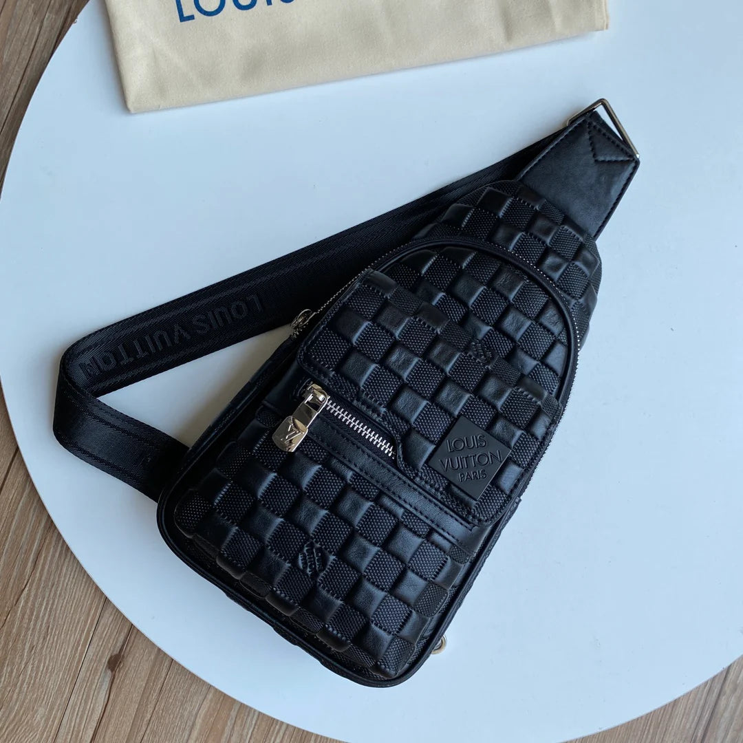 High end chest bag 1024101027