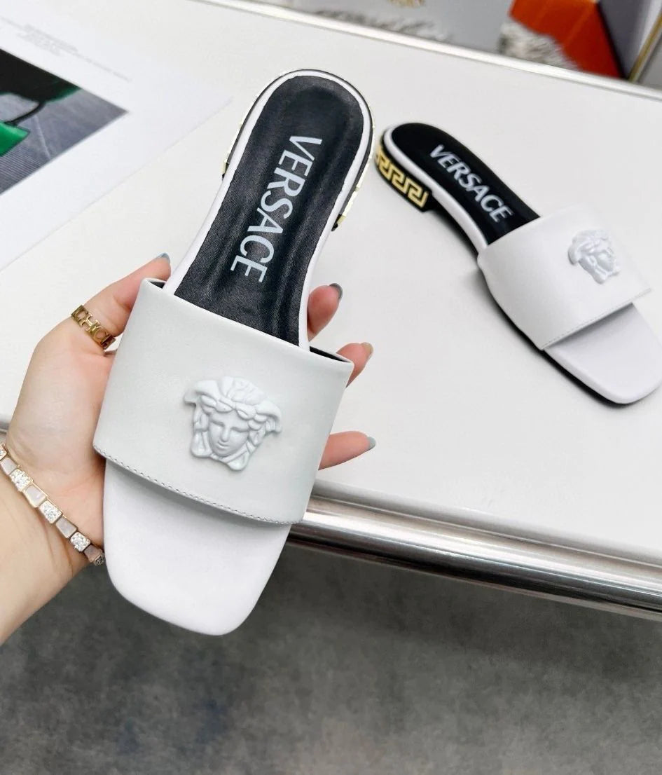 Classic Fashion Comfortable Head Flat Square Large Size Slippers 1024040207