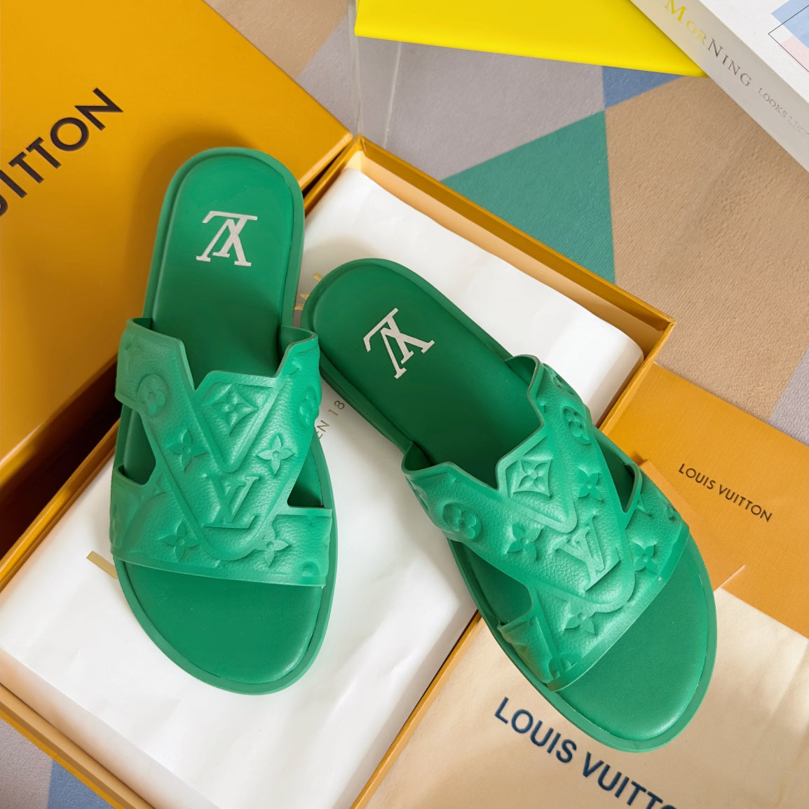 LV OASIS Slippers 1824100907