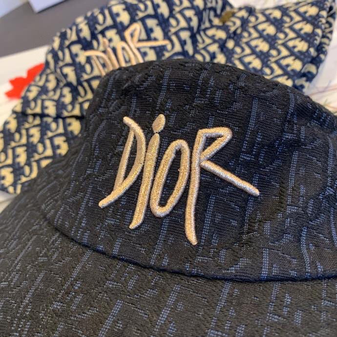 CD Embroidered logo hat 1825052601