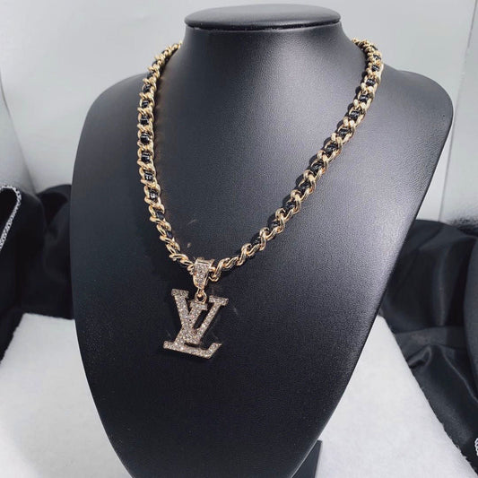 Fashion Classic Necklace PD10071018