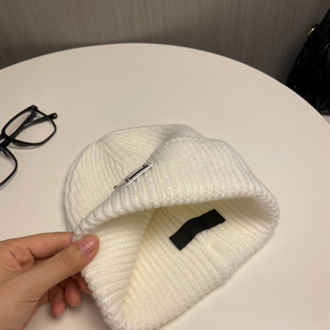 PR Wool and cashmere beanie 1824101611