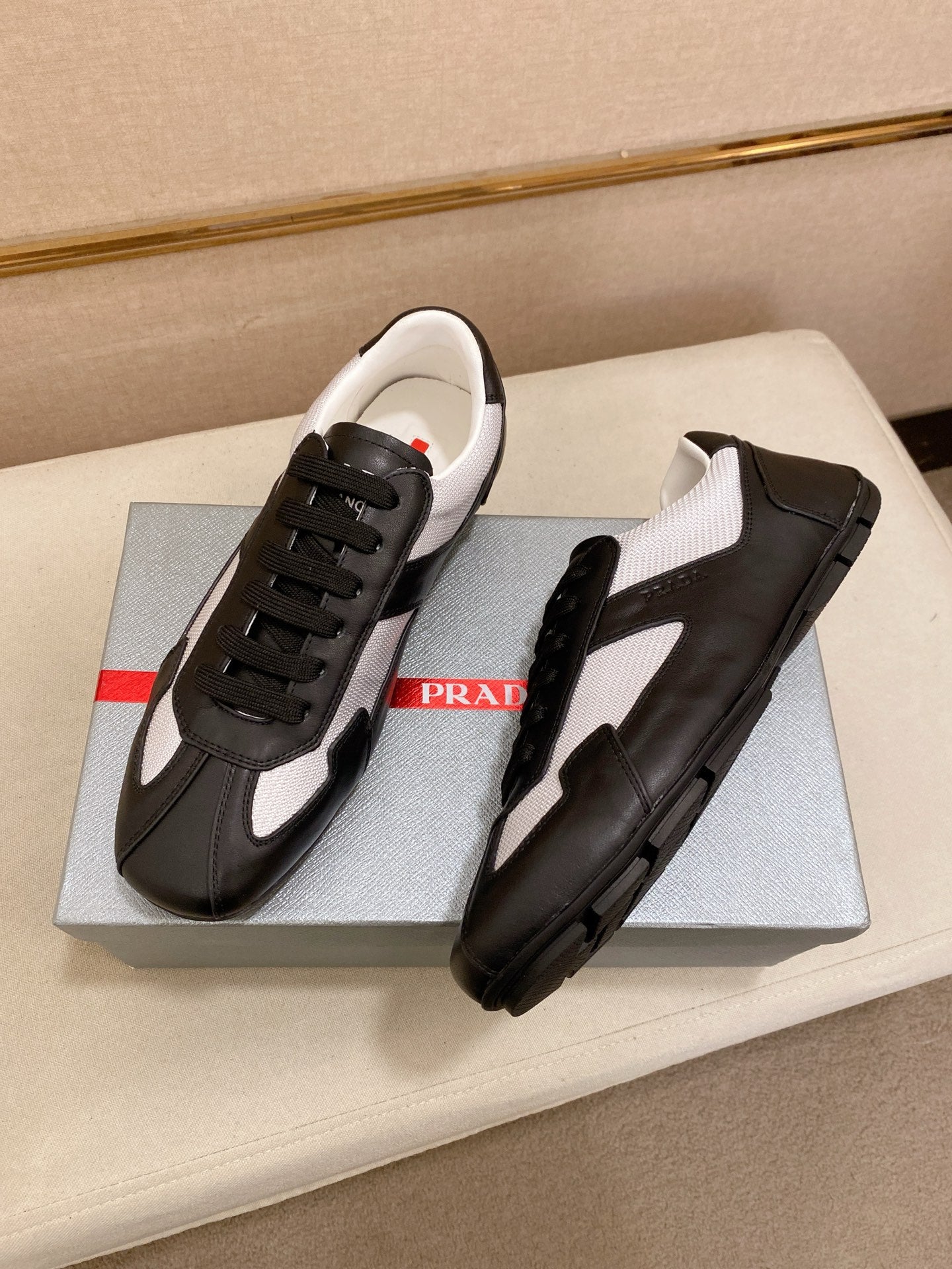 PR  sneakers 1825052022