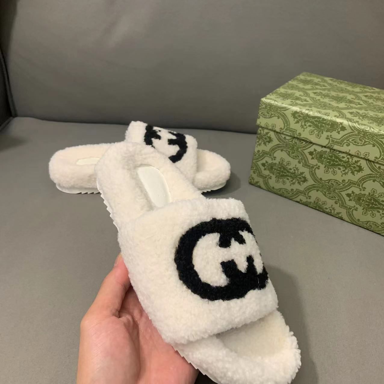 Fashion new lamb wool slippers PD1023072606